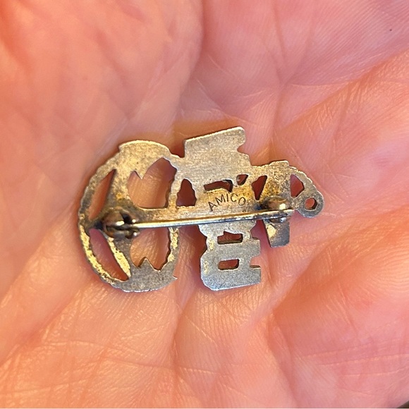 Gold tone Vintage Pins Collection - Picture 4 of 4